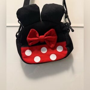 Lil’ Mini Mouse Polka Dot Crossbody Bag